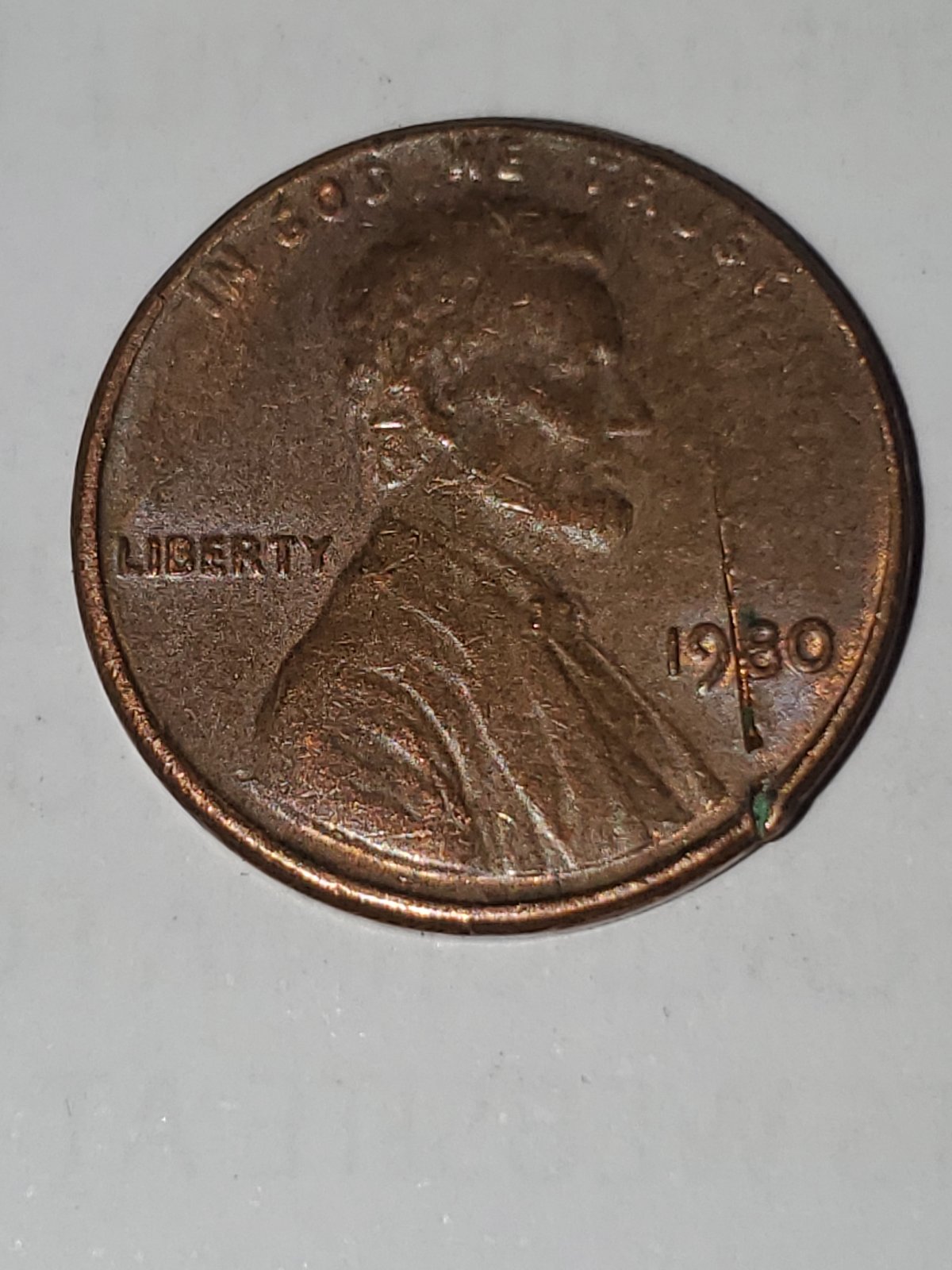 1980-Penny-With-A-Raised-